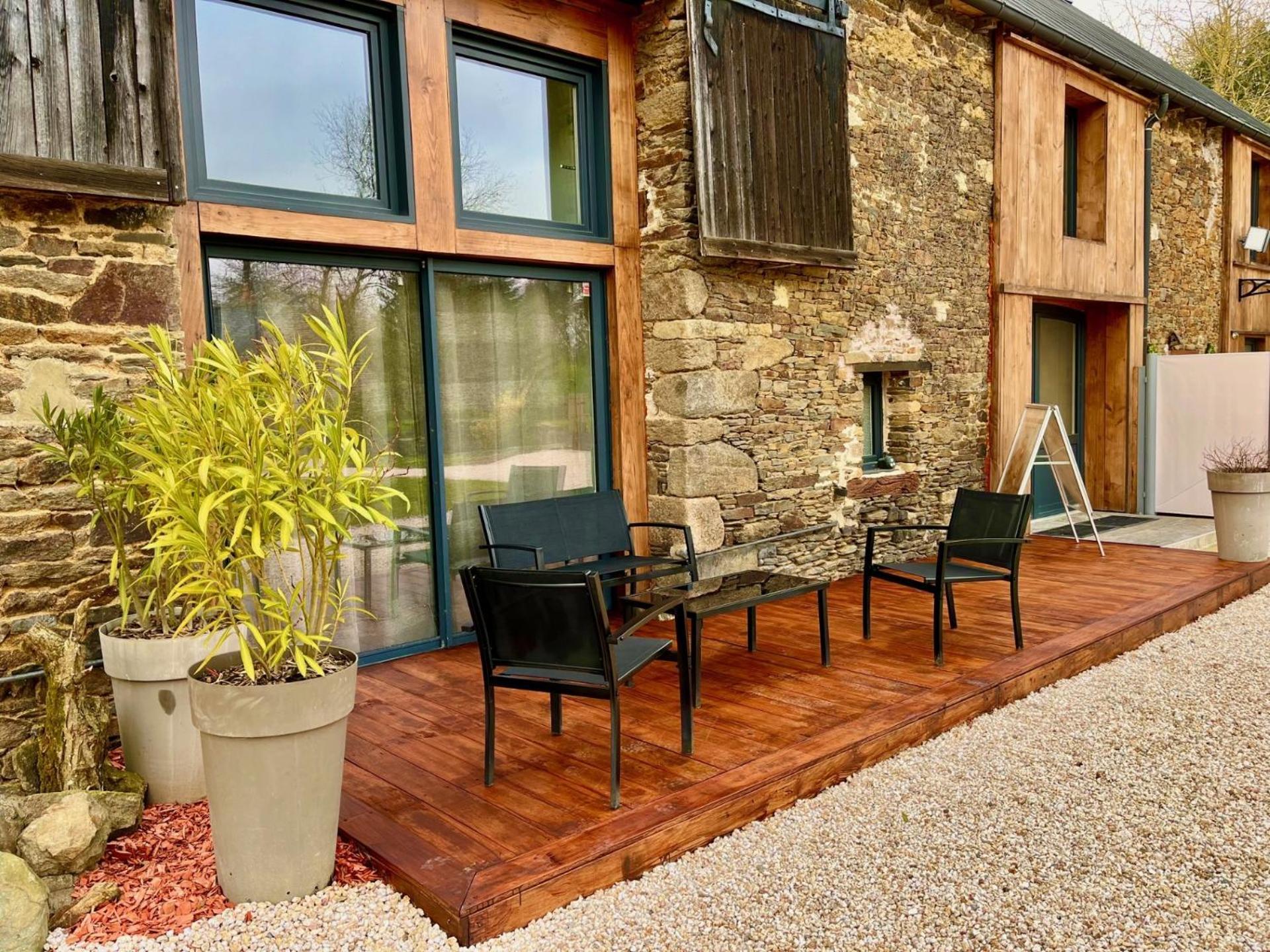 Le Manoir Des Haies Spa Les Champs-Geraux Exterior photo